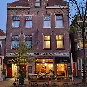 Johannes Vermeer Hotel